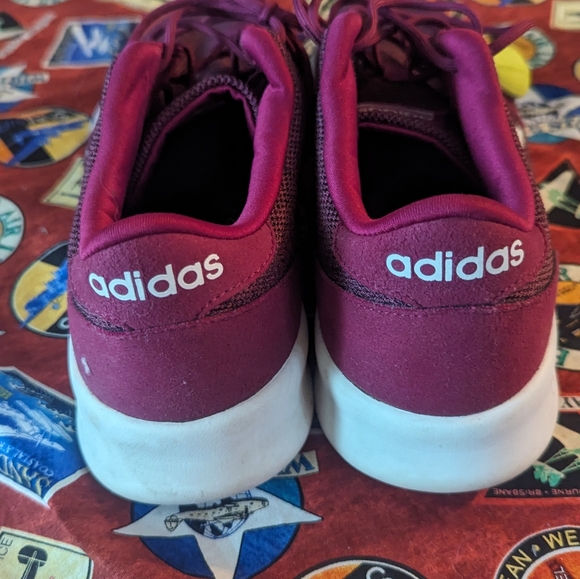 SUPER CUTE LIKE NEW WOMENS ADIDAS SIZE 9 TENNIS SHOES NEO CLOUD FOAM MEMORY - Picture 3 of 5